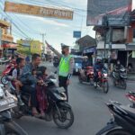 Antisipasi Kemacetan, Anggota Lantas Polsek Pasar Kemis Polresta Tangerang laksanakan Gatur Lalin Pagi Hari.