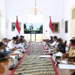 Presiden Jokowi Pimpin Rapat Terkait Evaluasi Proyek Strategis Nasional*