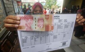 masyarakat-bisa-ajukan-sendiri-sebagai-penerima-blt-bbm-rp600-000-begini-caranya-yK1HtygUT7