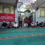Kapolresta Metro Tangerang Kota Sambangi'Jum'at Curhat'Dengan Jama'ah Jami Baiturrahim