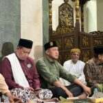 DUKUNGAN KH SAID AQIL SIROJ UNTUK TRI ADHIANTO DI PILKADA BEKASI 2024