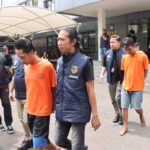 Polres Metro Jakarta Barat Tangkap Dua Residivis Spesialis Pencurian Rumsong Polres Metro Jakarta Barat Tangkap Dua Residivis Spesialis Pencurian Rumsong