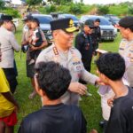 Wakapolri Pantau Banjir Aceh Tamiang, Pastikan Bantuan Akpol '90 Tersalurkan Tepat Sasaran Wakapolri Pantau Banjir Aceh Tamiang, Pastikan Bantuan Akpol '90 Tersalurkan Tepat Sasaran