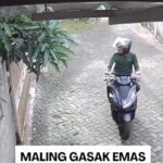 Maling Bobol Rumah Kosong Di Kota Tangerang,Kepergok Pemilik Bawa Emas Senilai 100 Juta Dibekuk Di Jakarta Timur