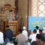 Wakapolres Metropolitan Tangerang Kota Ajak Warga Tanah Tinggi Aktif Jaga Lingkungan Saat Jumling Dan Jumat Curhat Wakapolres Metropolitan Tangerang Kota Ajak Warga Tanah Tinggi Aktif Jaga Lingkungan Saat Jumling Dan Jumat Curhat
