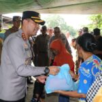 Sambangi Kampung Cacing Di Karawaci, Kapolres Metropolitan Tangerang Kota Ajak Warga Perangi Narkoba Dan Aktifkan Siskamling,Salurkan Bantuan Sosial Sambangi Kampung Cacing Di Karawaci, Kapolres Metropolitan Tangerang Kota Ajak Warga Perangi Narkoba Dan Aktifkan Siskamling,Salurkan Bantuan Sosial