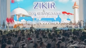 zikir-dan-doa-kebangsaan-di-monas-1785590408633_169